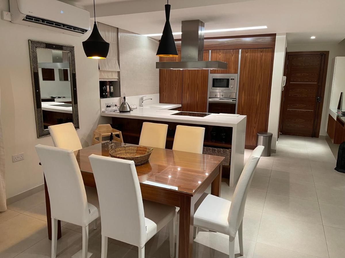 Deluxe Apartment With Pool In The Heart Of St Pauls Bay St. Paul's Bay Esterno foto