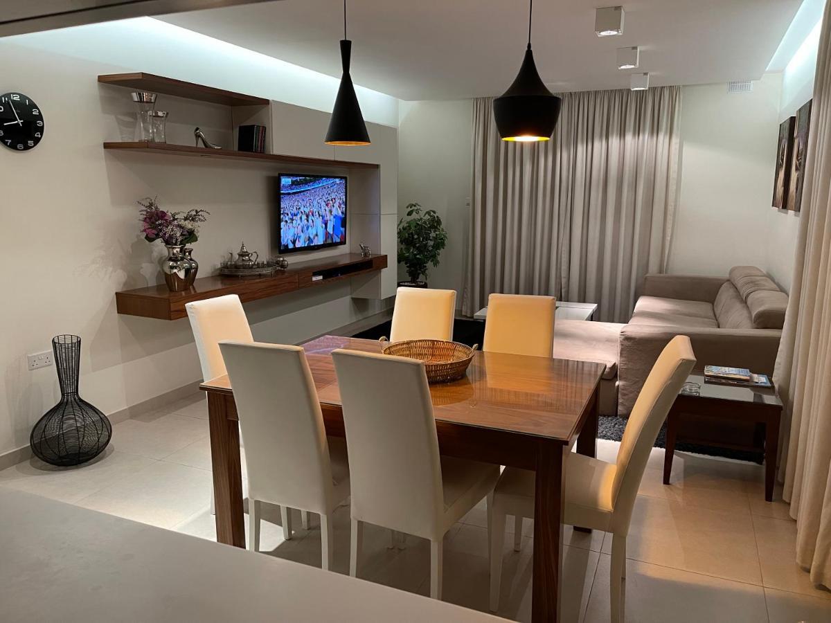 Deluxe Apartment With Pool In The Heart Of St Pauls Bay St. Paul's Bay Esterno foto