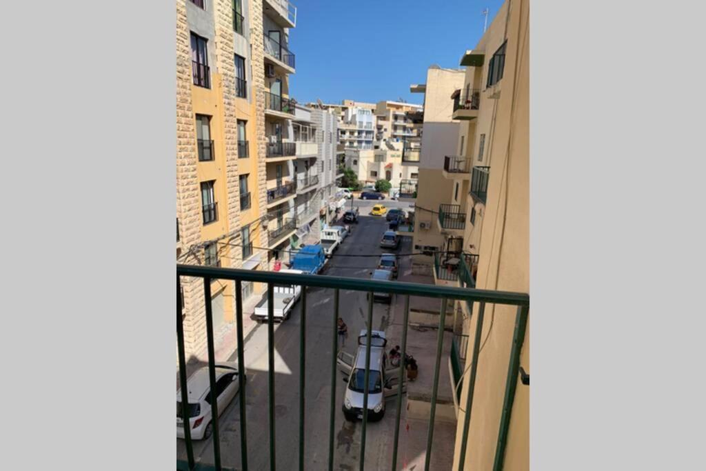 Deluxe Apartment With Pool In The Heart Of St Pauls Bay St. Paul's Bay Esterno foto