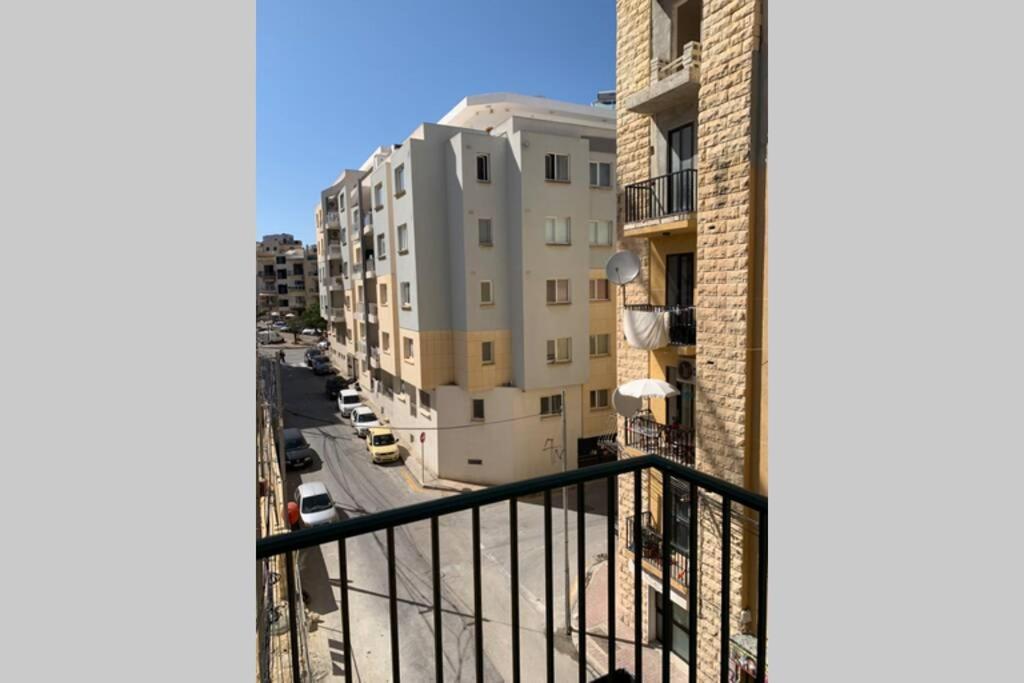 Deluxe Apartment With Pool In The Heart Of St Pauls Bay St. Paul's Bay Esterno foto